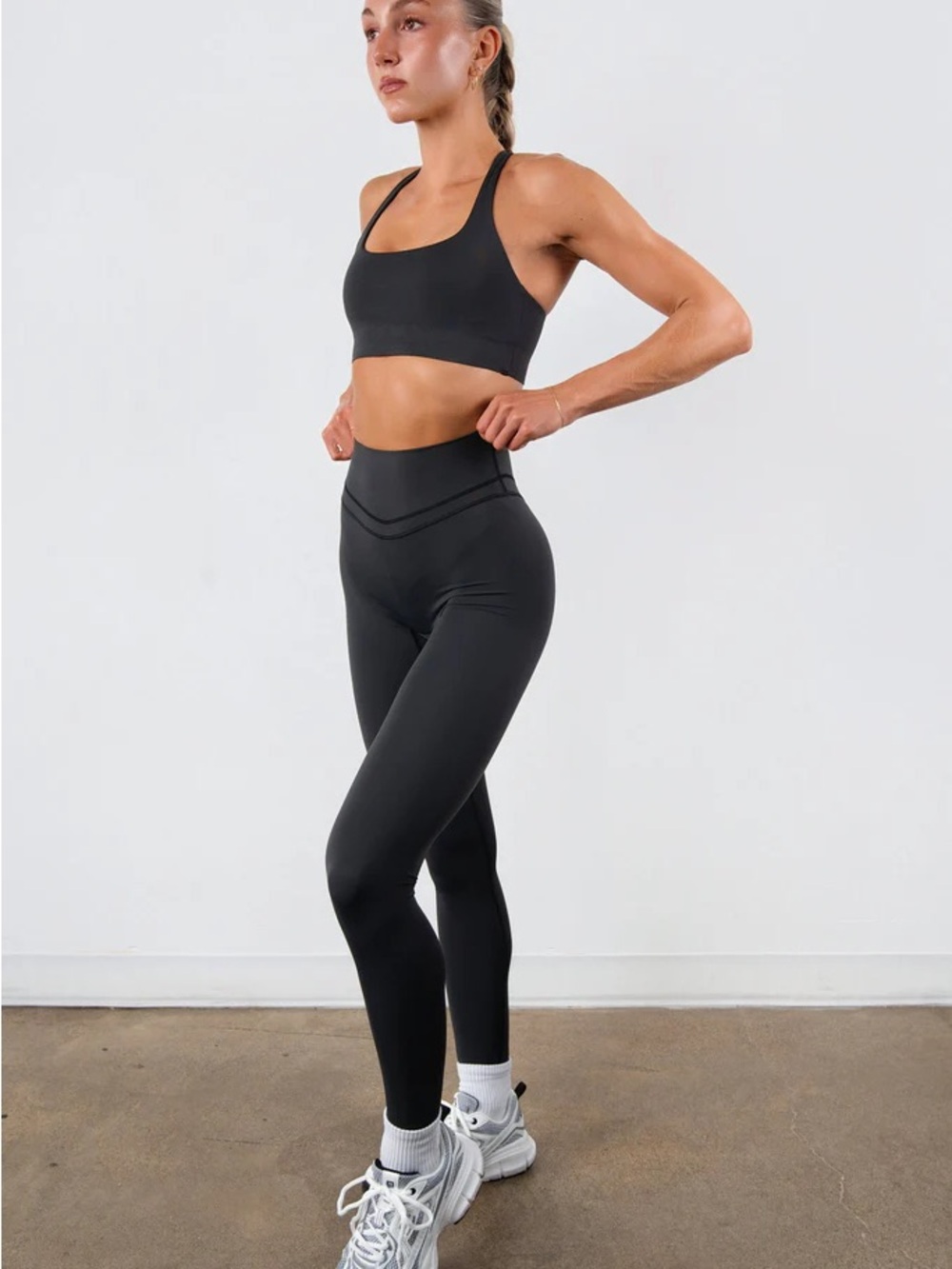 Brand new Vitality Pulse Pant - Midnight Washed size S